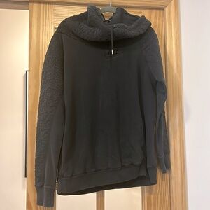 Women’s Nike Sweatshirt